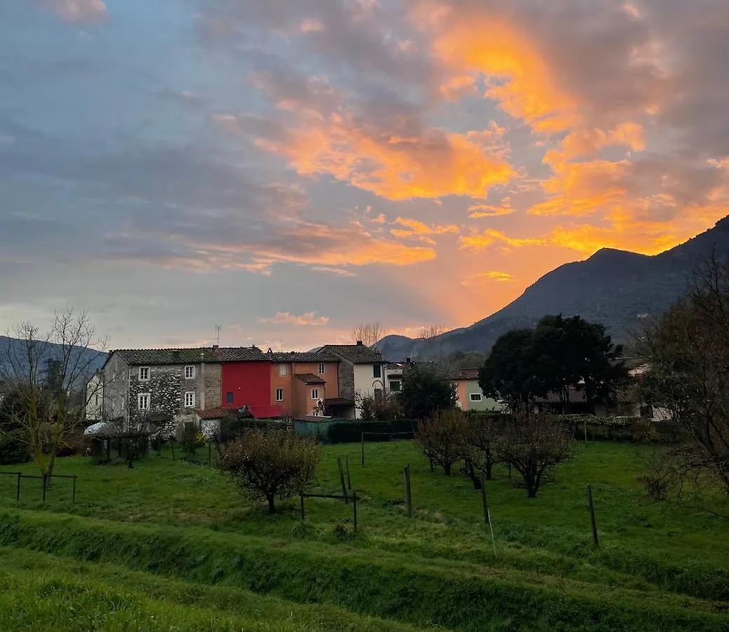Homestay La Dimora Di Corte Lucca